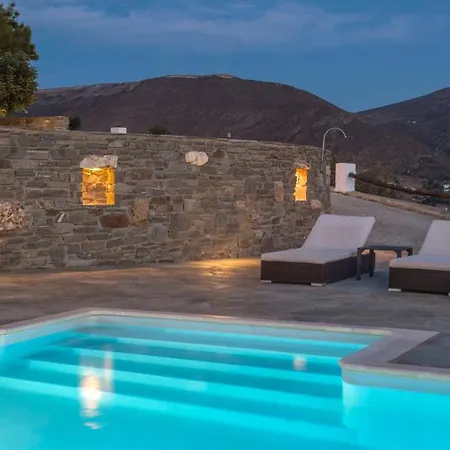 Villa Paros Sleeps 8 Air Con Wifi T478604 Páros