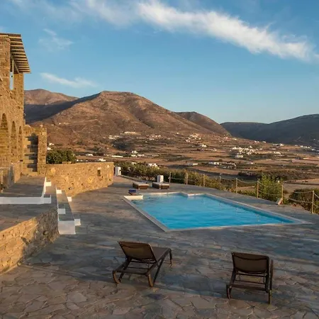 Paros Sleeps 8 Air Con Wifi T478604 Villa