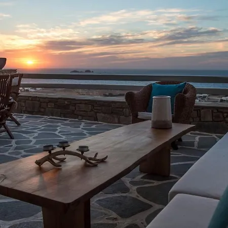 Paros Sleeps 8 Air Con Wifi T478604